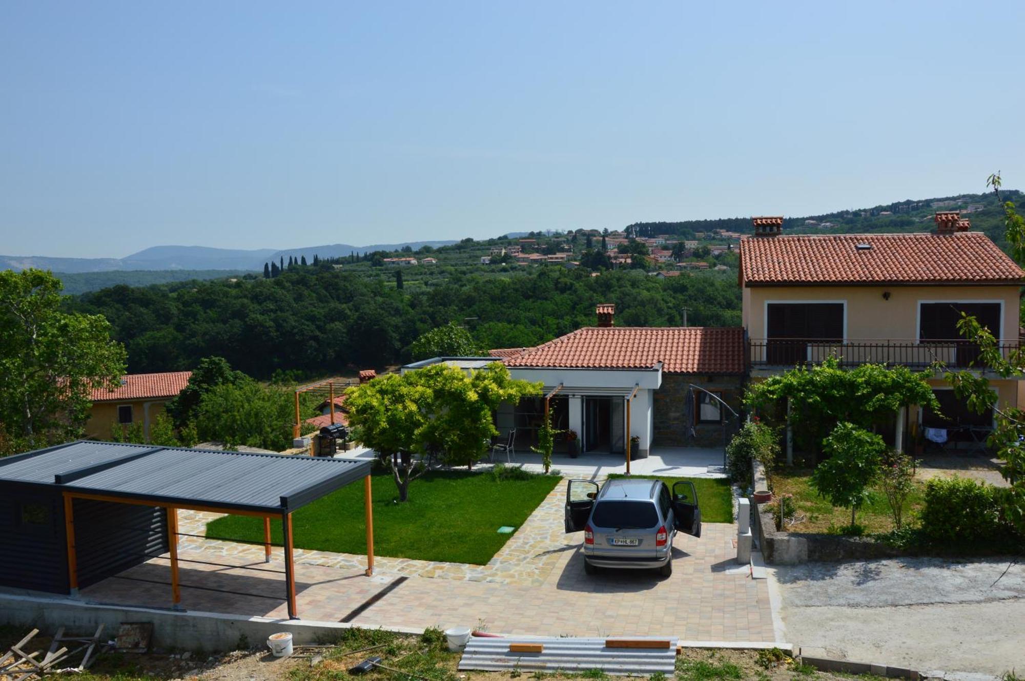 Casa Miranda - Family Comfort In A Quiet Area, Near The Sea, With Bbq And Free Parking Zgornje Skofije ภายนอก รูปภาพ